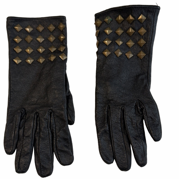 Rennee’s Accessories - Black Studded Leather Gloves Petite